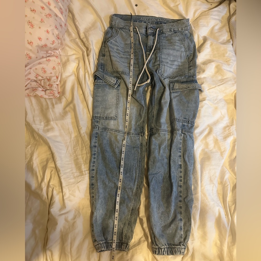 American Eagle drawstring baggy jeans with pockets